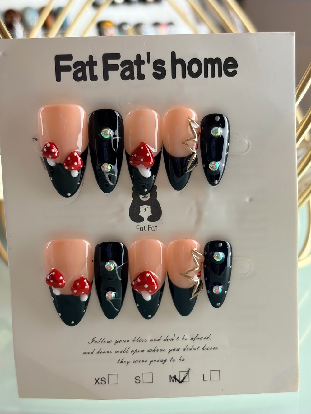 Fat Fat's Home Black & Nude Mushroom Nail Set Medium